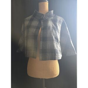 Vintage Chocolate USA Gray Black Tartan Plaid Cropped Capelet M